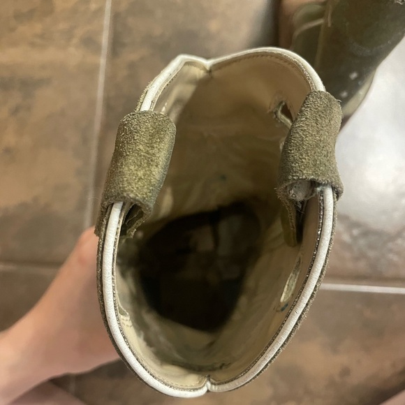 Old West Boy’s Olive Green & Tan Leather Cowboy Boots - Picture 8 of 11